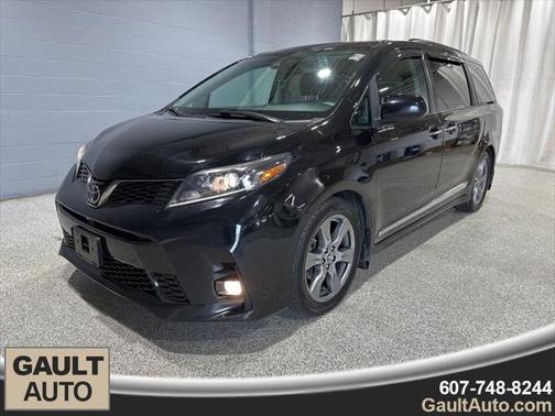 2018 Toyota Sienna SE Premium