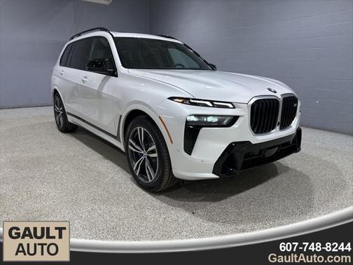 2025 BMW X7 M60i