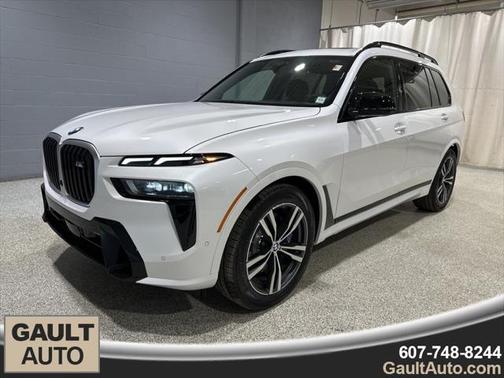 2025 BMW X7 M60i