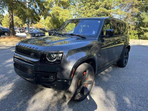 2022 Land Rover Defender 110 X-Dynamic HSE