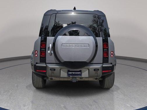 Eiger Grey Metallic 2024 Land Rover Defender 110 P400 X-Dynamic SE