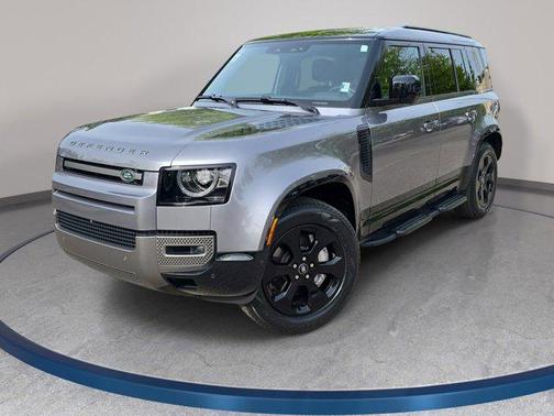 Eiger Grey Metallic 2024 Land Rover Defender 110 P400 X-Dynamic SE