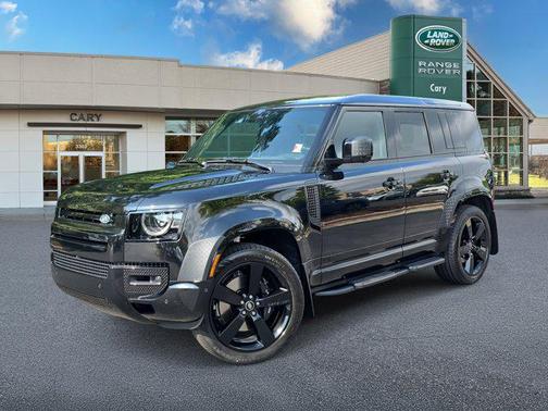 2025 Land Rover Defender 110 V8