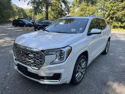 2022 GMC Terrain Denali
