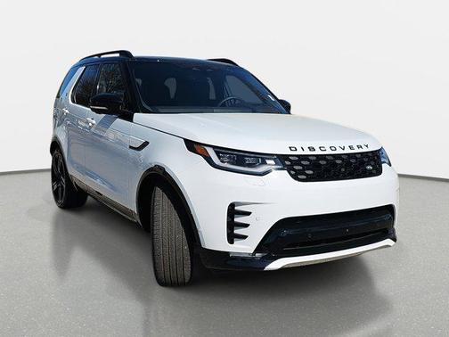 2025 Land Rover Discovery P300 Dynamic SE