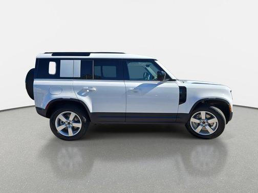 2026 Land Rover Defender S