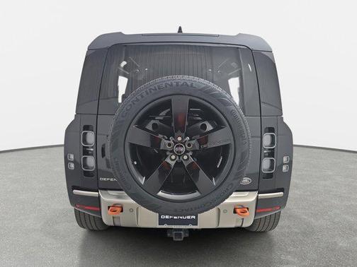 2021 Land Rover Defender 110 X