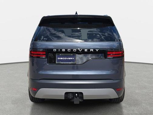 2025 Land Rover Discovery P300 S