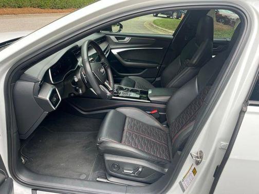 Glacier White Metallic 2021 Audi RS 6 Avant 4.0T