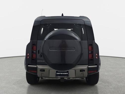 2024 Land Rover Defender 110 P400 X-Dynamic SE