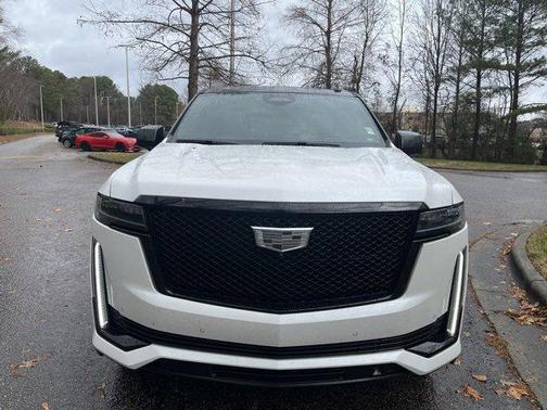 2022 Cadillac Escalade Sport