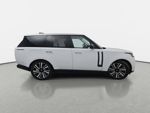 2023 Land Rover Range Rover P400 SE