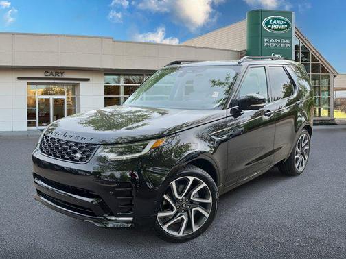2025 Land Rover Discovery P300 Dynamic SE