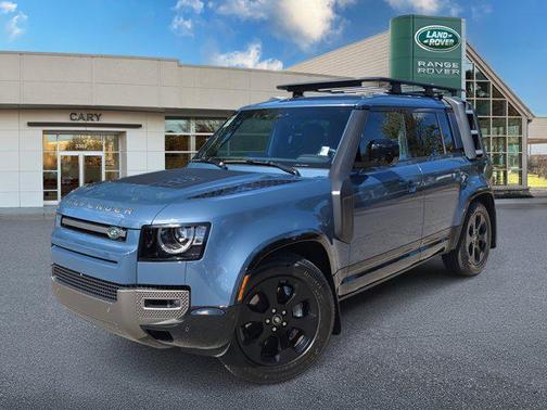 2025 Land Rover Defender 110 P400 X-Dynamic SE