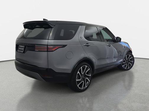 2025 Land Rover Discovery P360 Dynamic SE