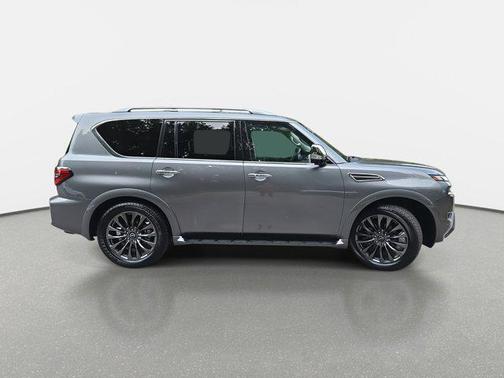 2024 Nissan Armada Platinum 4WD