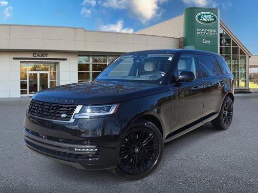 2025 Land Rover Range Rover SE