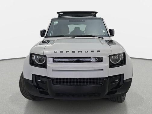 2026 Land Rover Defender P400 X-Dynamic SE