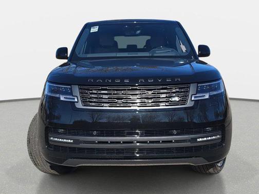 2026 Land Rover Range Rover P400 SE