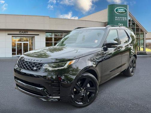 2025 Land Rover Discovery P300 Dynamic SE