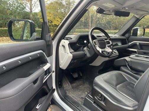 2021 Land Rover Defender 90 First Edition