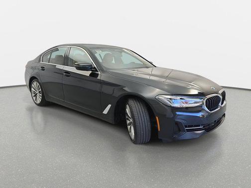 2021 BMW 540 540i