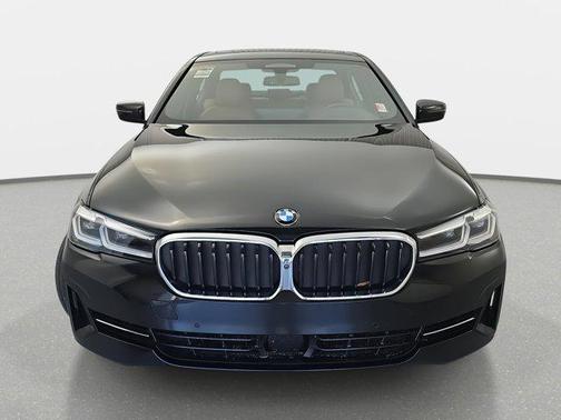 2021 BMW 540 540i
