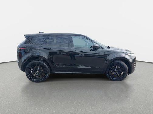 2026 Land Rover Range Rover Evoque Dynamic SE