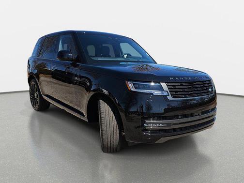 2025 Land Rover Range Rover P530 SE
