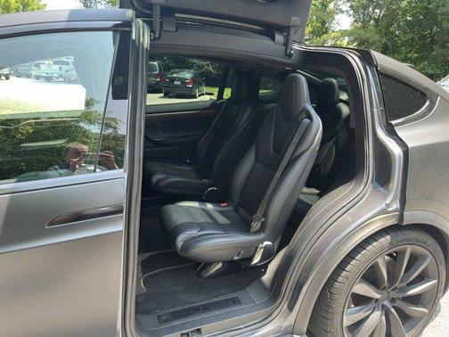 2020 Tesla Model X Long Range Dual Motor All-Wheel Drive