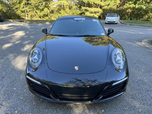 2017 Porsche 911 Carrera