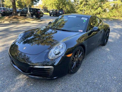 2017 Porsche 911 Carrera