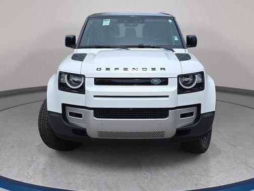 Fuji White 2023 Land Rover Defender 90 S