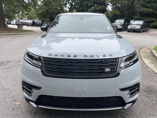 2026 Land Rover Range Rover Velar P250 SE R-Dynamic
