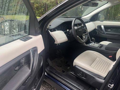 2023 Land Rover Discovery Sport SE