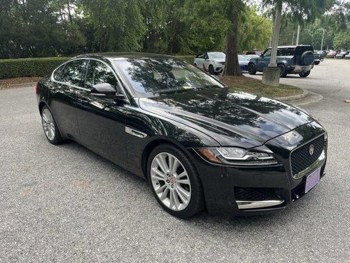 2020 Jaguar XF 25t Premium AWD Automatic