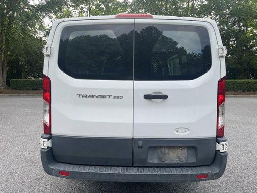 2017 Ford Transit-250 Base