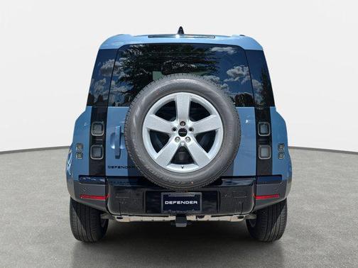 2026 Land Rover Defender S