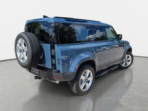 2026 Land Rover Defender S