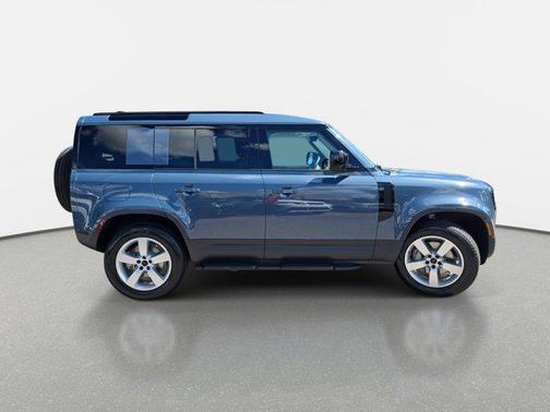 2026 Land Rover Defender S