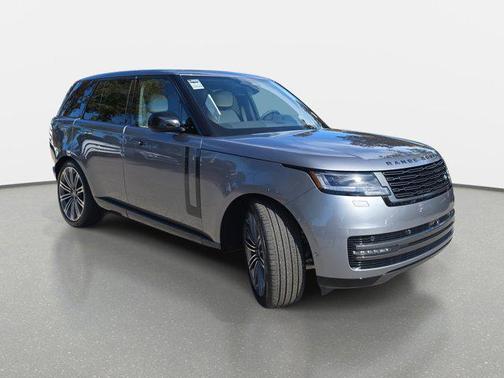 2025 Land Rover Range Rover P400 SE