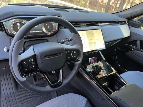 2025 Land Rover Range Rover Sport P635 SV Edition Two