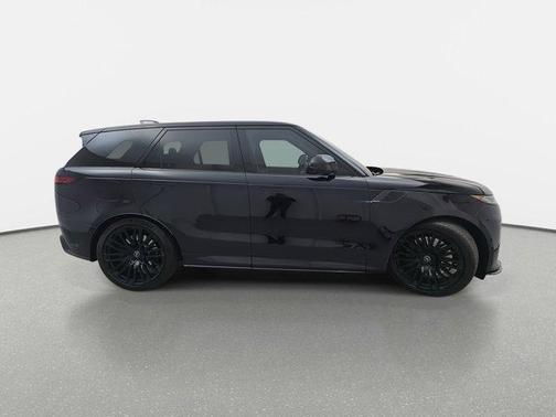 2025 Land Rover Range Rover Sport P635 SV Edition Two
