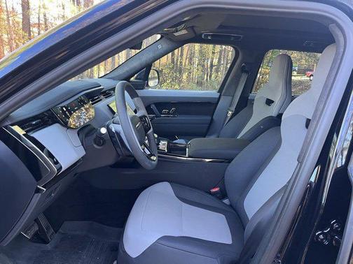 2025 Land Rover Range Rover Sport P635 SV Edition Two