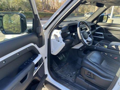 2020 Land Rover Defender 110 S