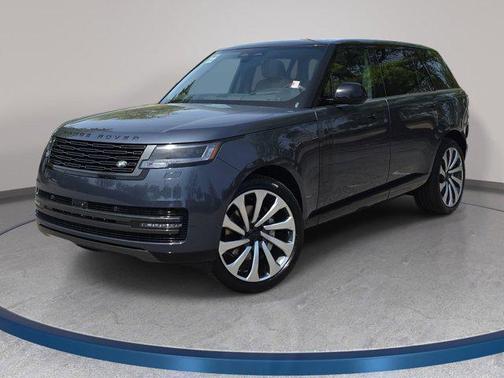 Blue 2026 Land Rover Range Rover P400 SE 7 Seat