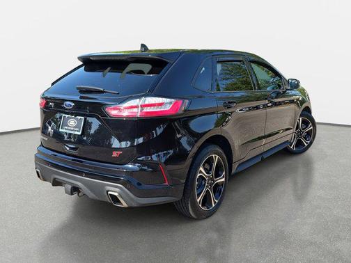 2020 Ford Edge ST