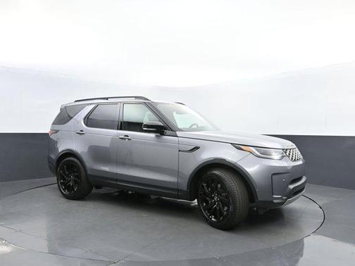 2025 Land Rover Discovery P300 S