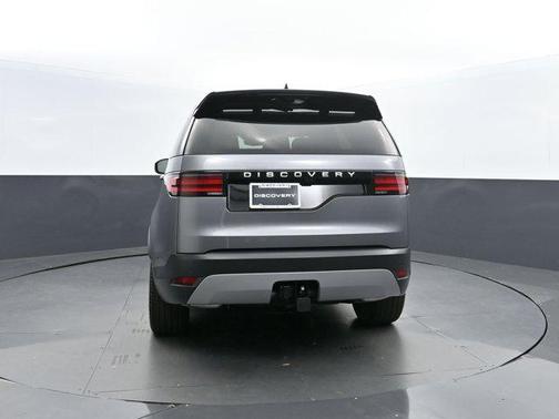 2025 Land Rover Discovery P300 S