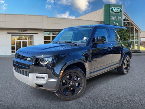 2025 Land Rover Defender 110 P300